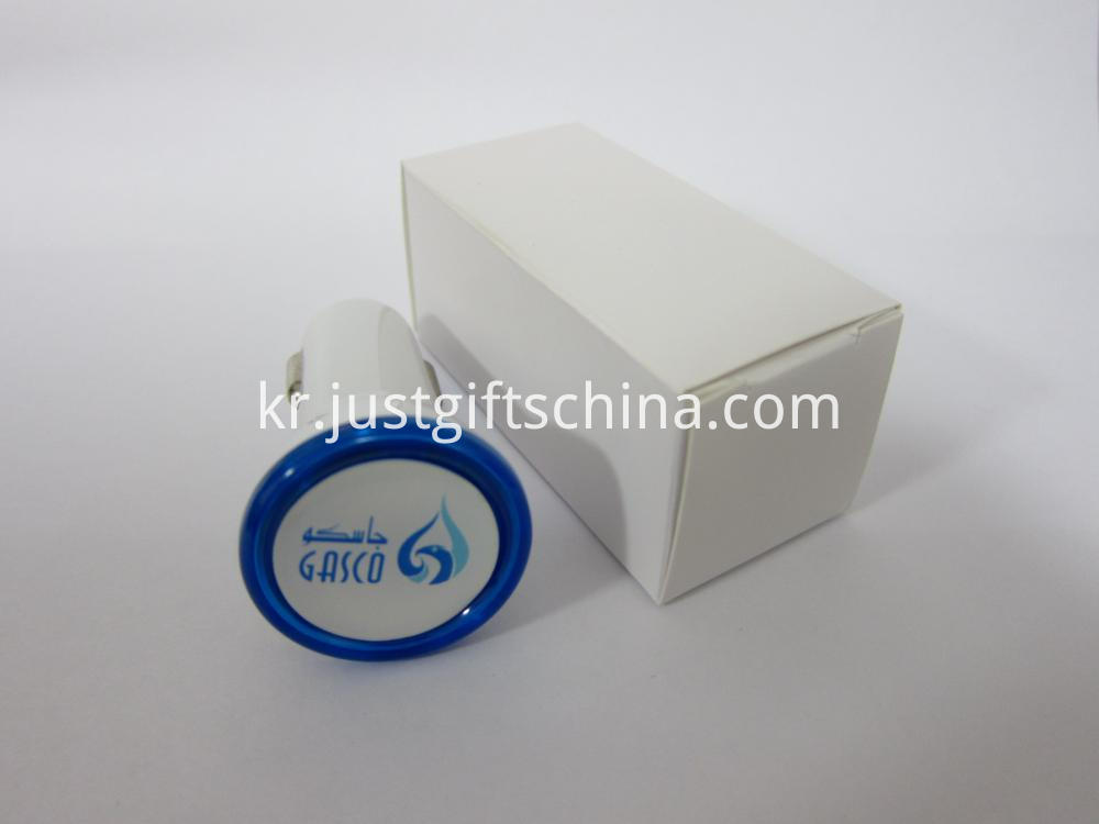 Promotional Imprinted Bright Car Charger Round Shape Promotional Imprinted Bright Car Charger Round Shape